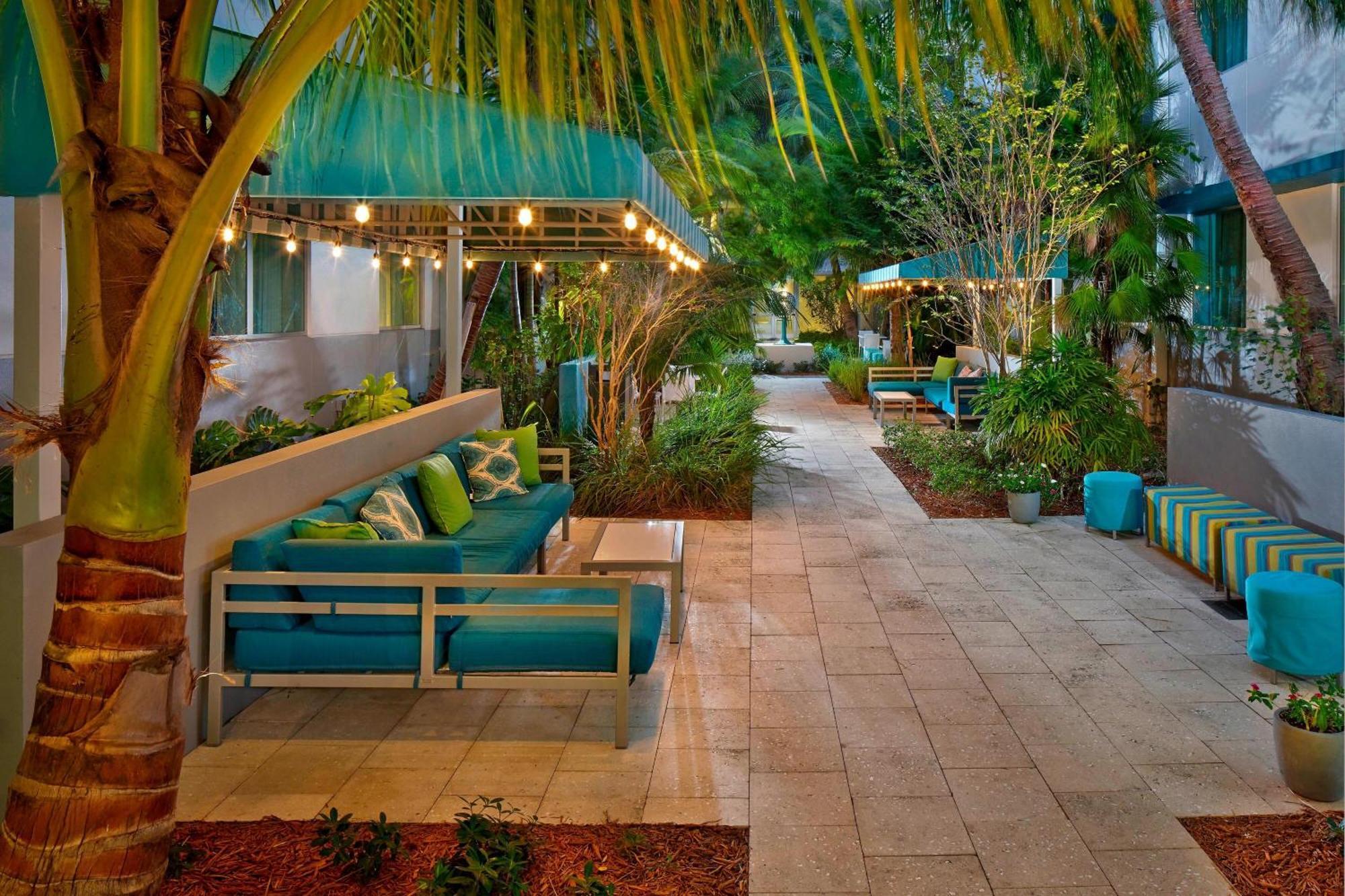 Residence Inn By Marriott Miami Beach Surfside Εξωτερικό φωτογραφία
