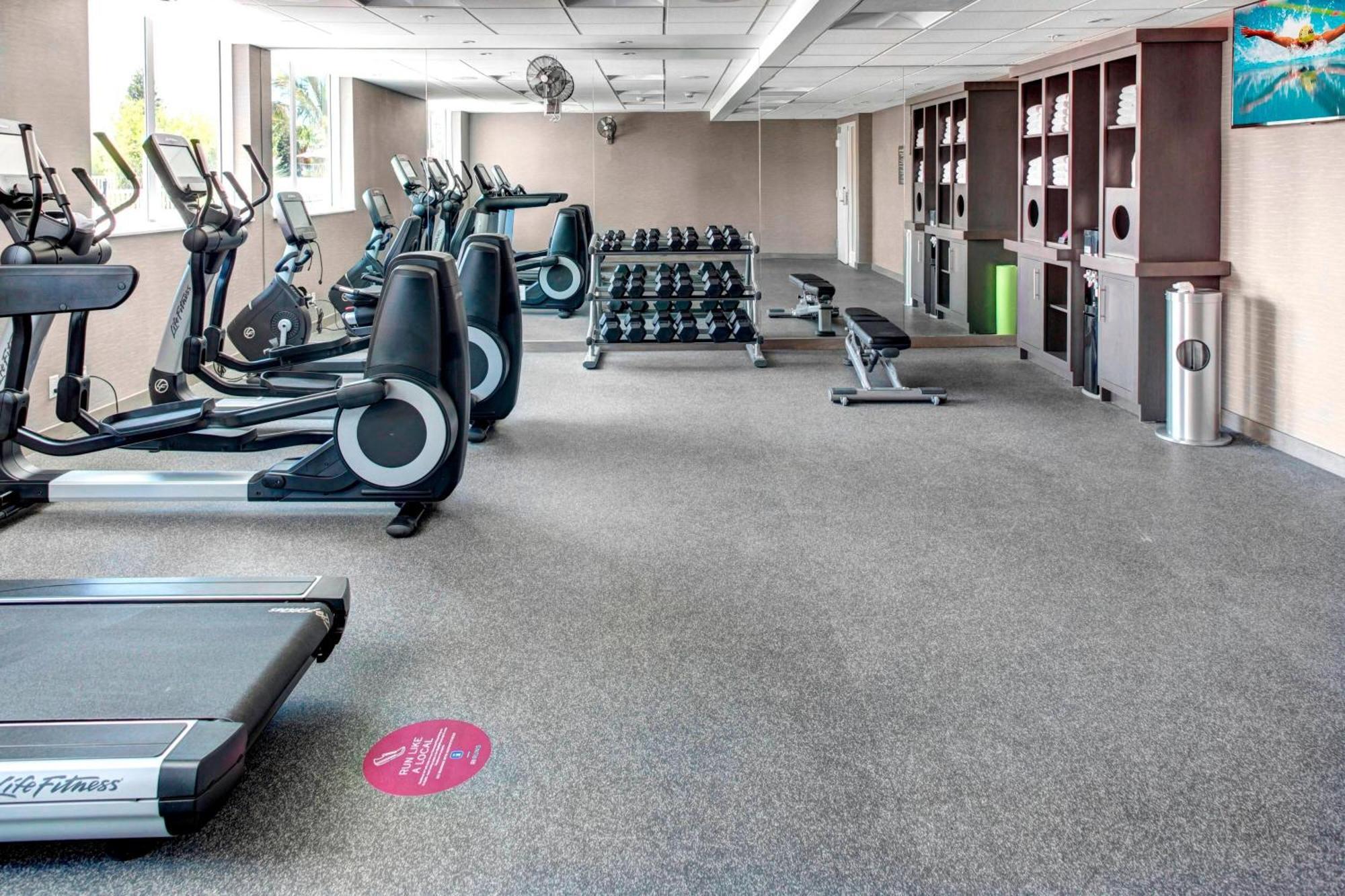 Residence Inn By Marriott Miami Beach Surfside Εξωτερικό φωτογραφία