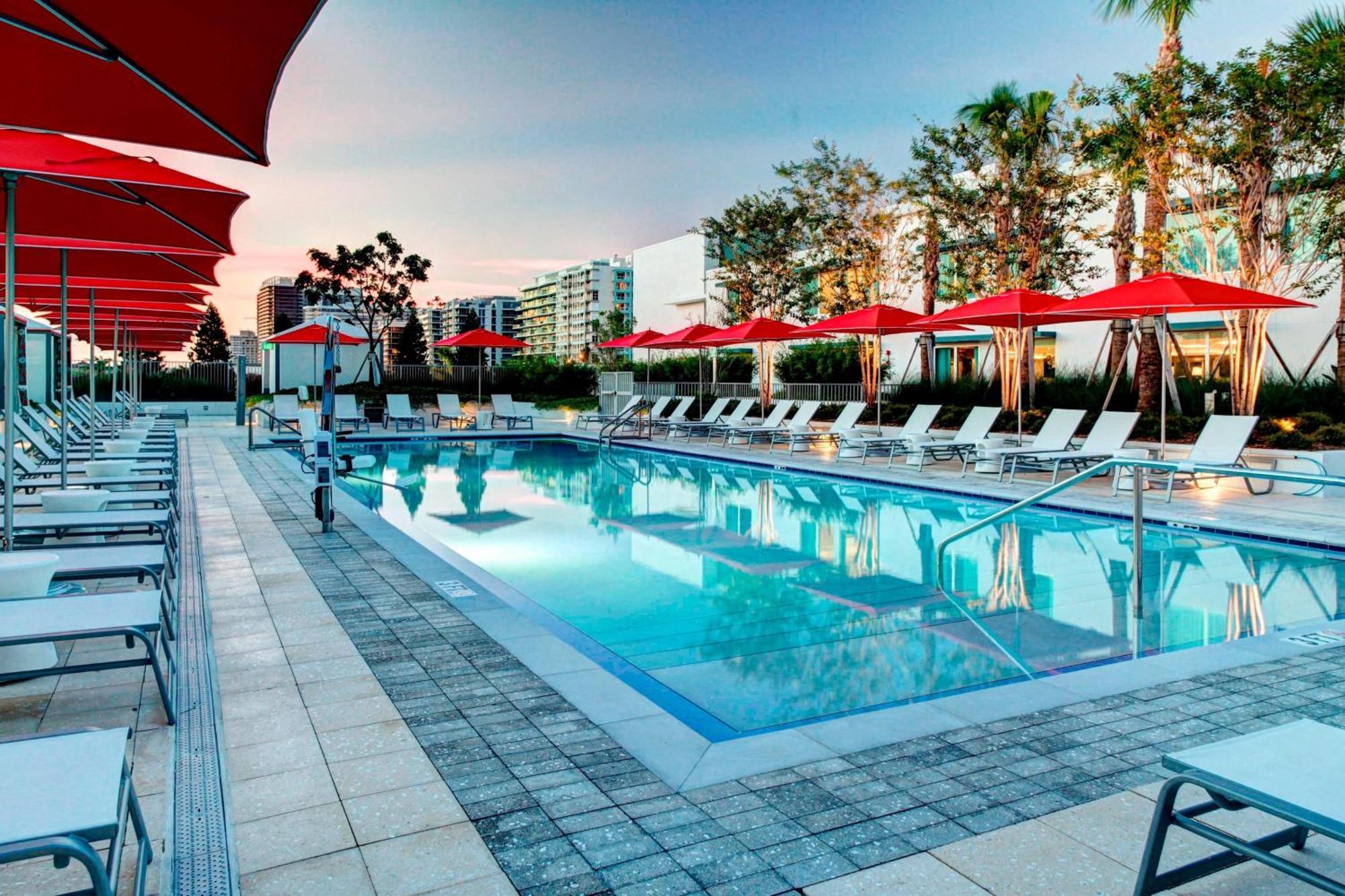 Residence Inn By Marriott Miami Beach Surfside Εξωτερικό φωτογραφία