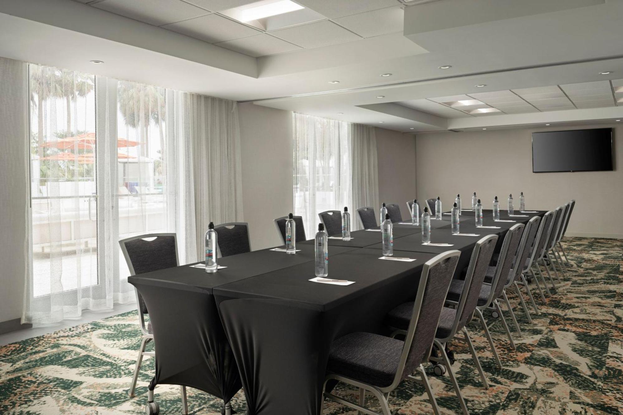 Residence Inn By Marriott Miami Beach Surfside Εξωτερικό φωτογραφία